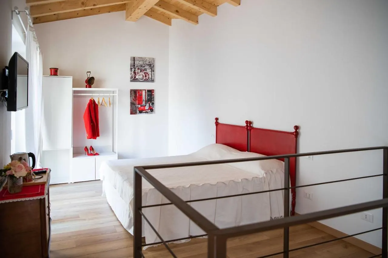 Corte Torchio B&B Roe 0*,